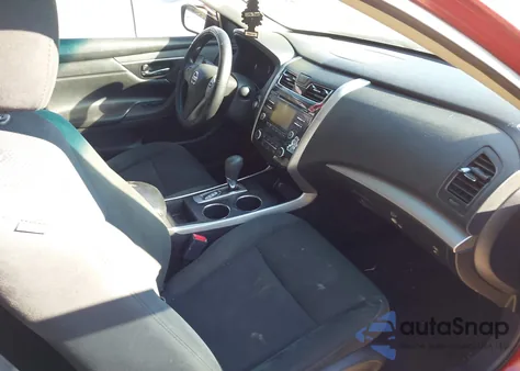 2015 Nissan Altima 2.5 S z USA, uszkodzony, nr VIN 1N4AL3APXFC410116